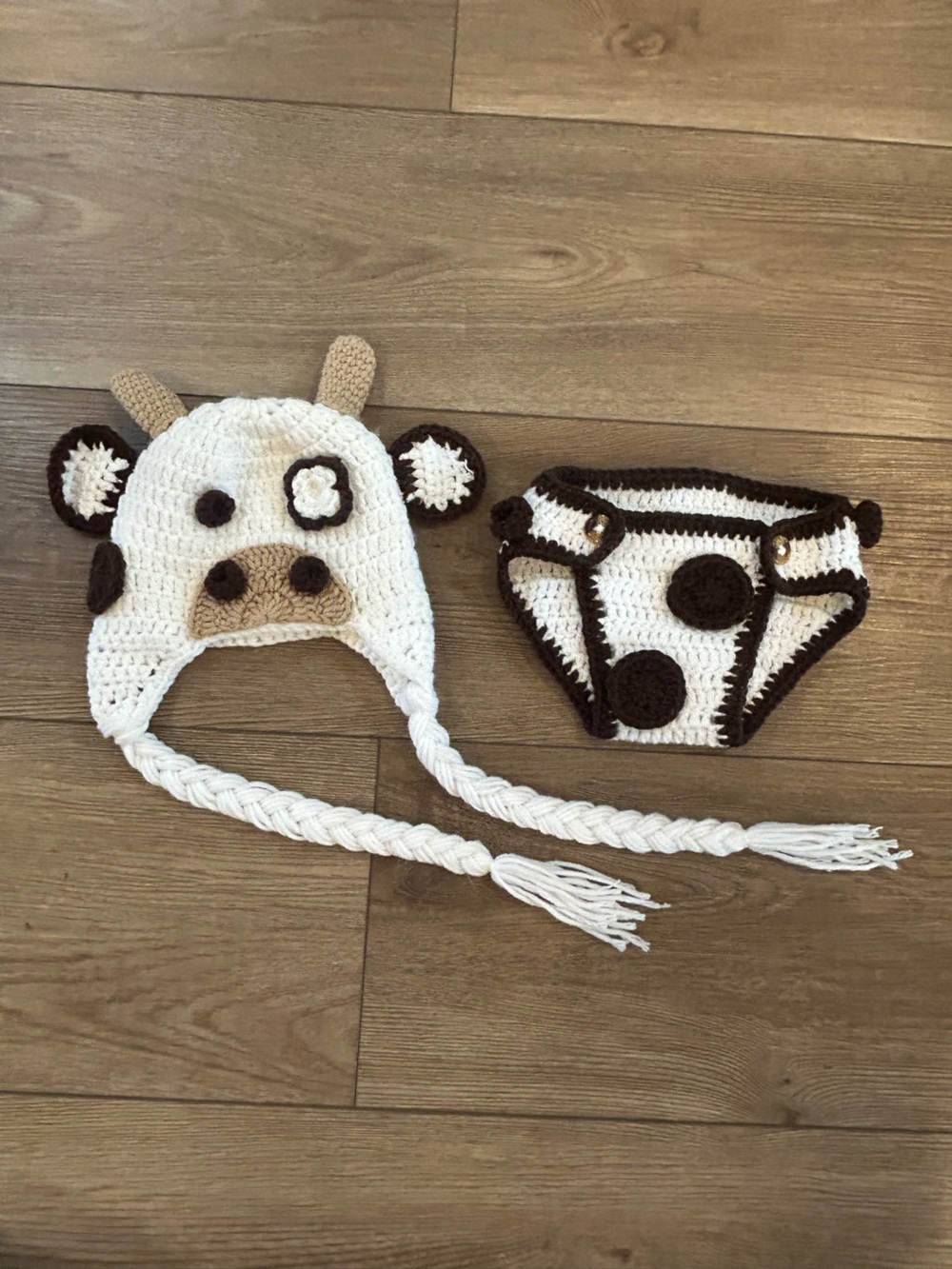 Crochet Cow Hat & Diaper Cover Set Newborn Baby Photo Prop Costume